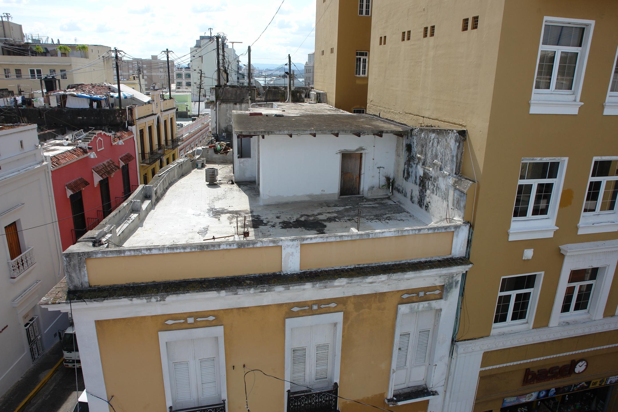Calle de San Francisco 269 - San Juan (Viejo San Juan) - 2011 00036